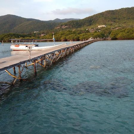 Mangrove Inn كاريمونجاوا المظهر الخارجي الصورة