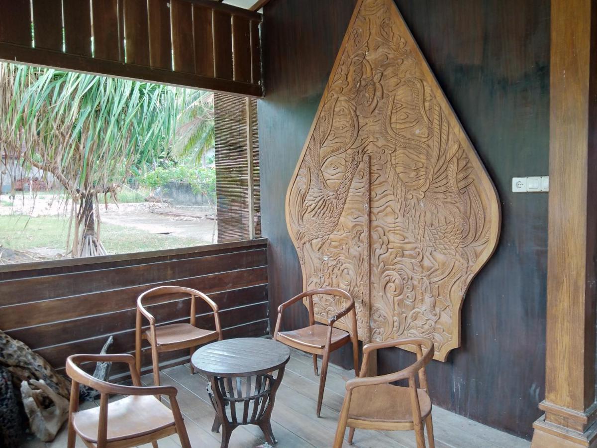 Mangrove Inn كاريمونجاوا المظهر الخارجي الصورة