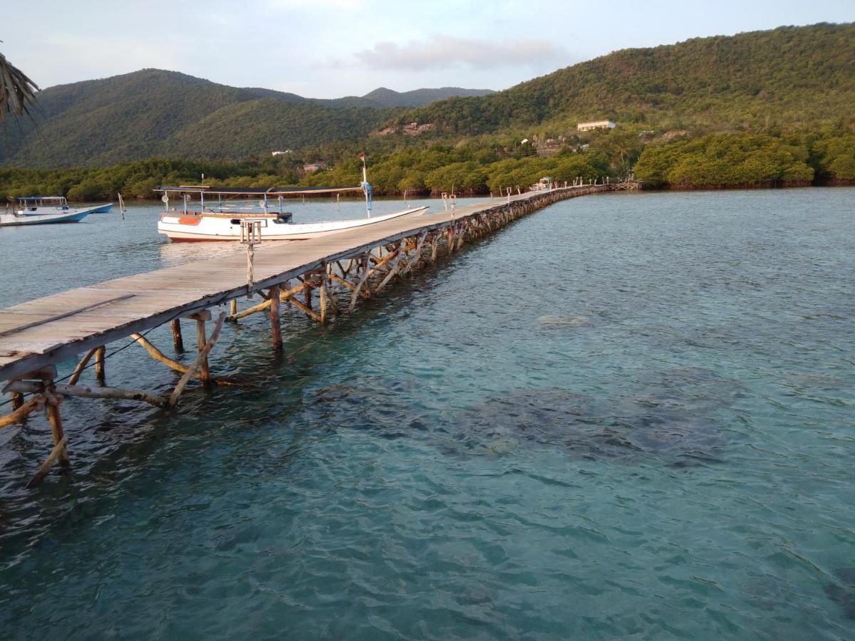 Mangrove Inn كاريمونجاوا المظهر الخارجي الصورة